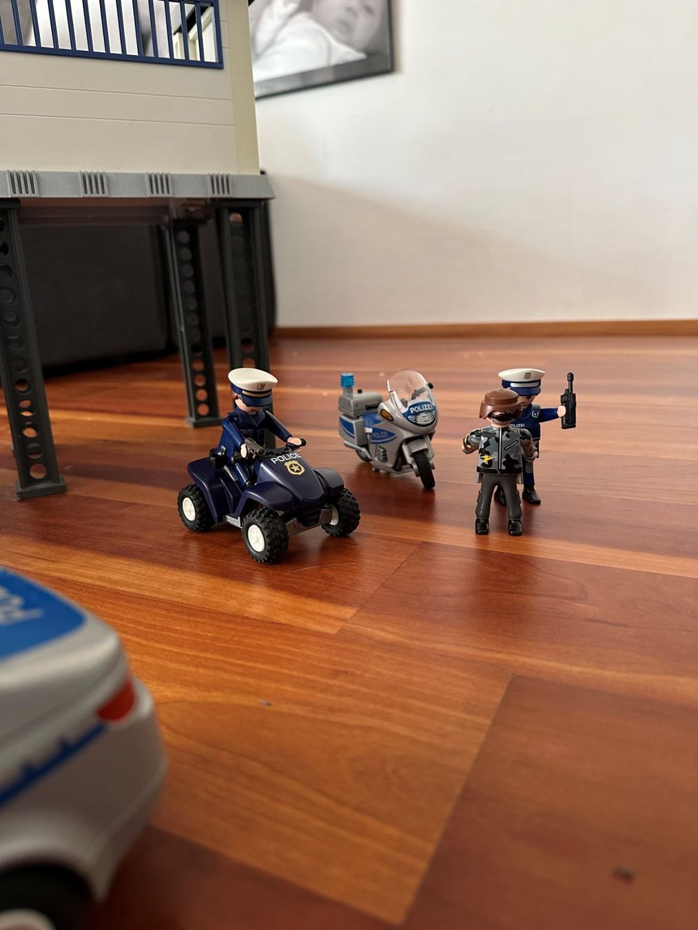 Playmobil Giocattoli: Playmobil Polizei Station mit Gefängnis – Usato da Sursee venduto da Romana6 1