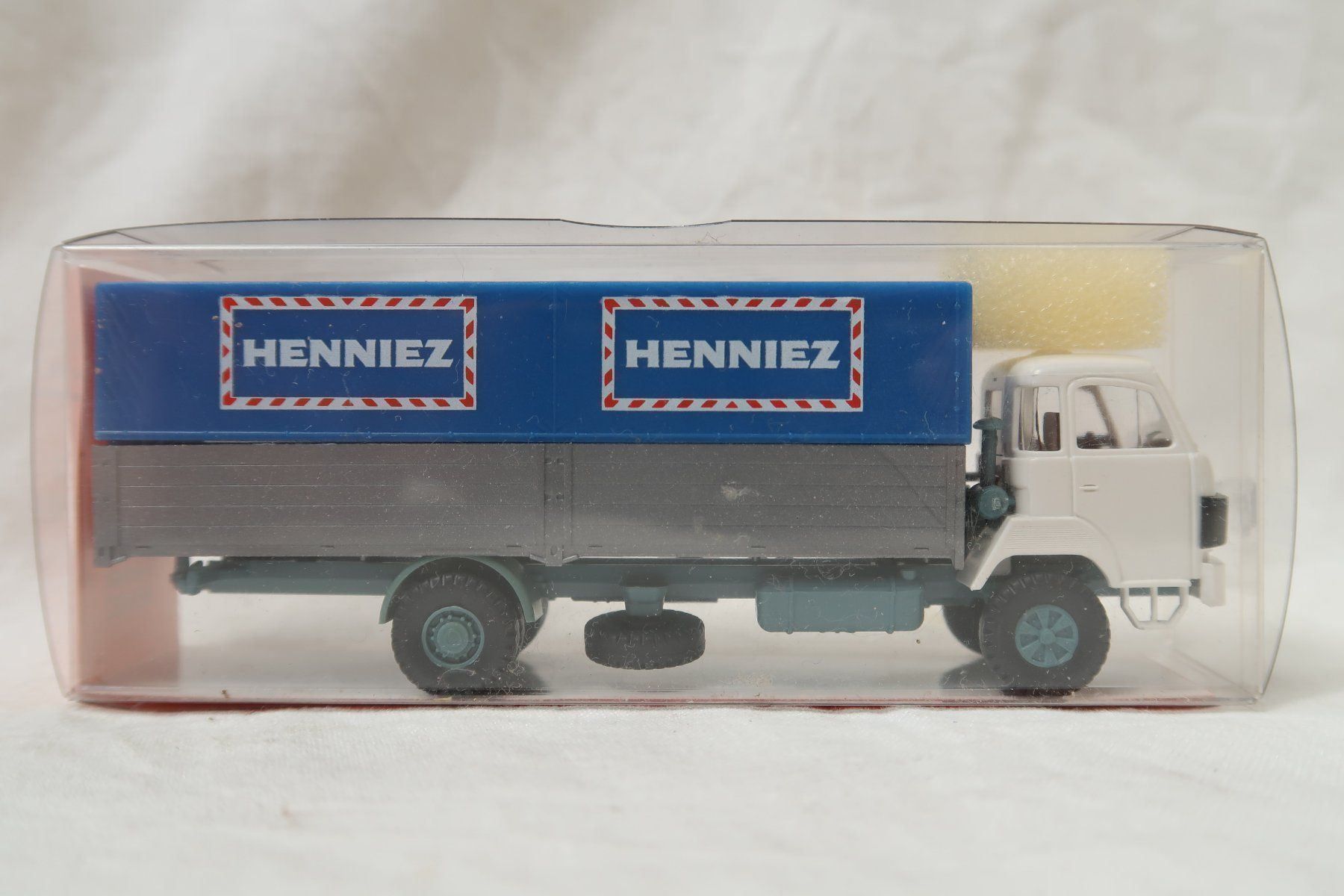 Saurer Modellautos: Saurer 2-achser "Henniez", von Roskopf – Neu und originalverpackt aus Muttenz von Laeckerlihamschter 1