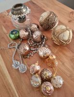 16 antike Weihnachtskugeln, div.Grössen, 1 Glaskerze