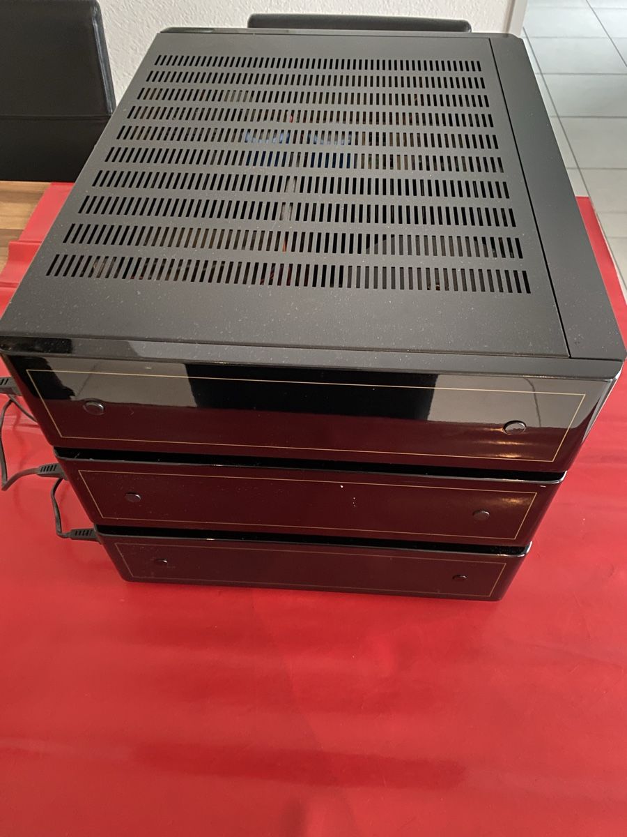 Revox Lettore multimediale & Streamer: Revox H2, H5, H6 – Usato da Luzern venduto da Harikan 4