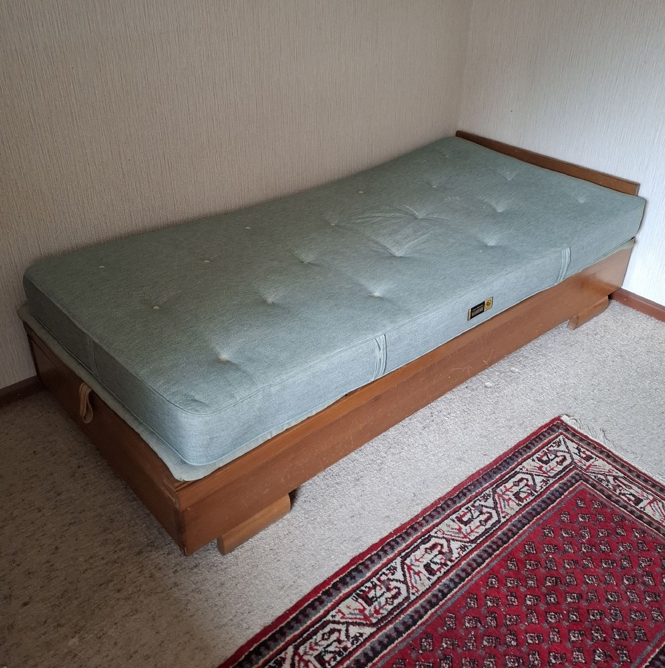 Betten: Bettgestell inkl. Matratze – Gebraucht aus Reinach BL von Malin20
