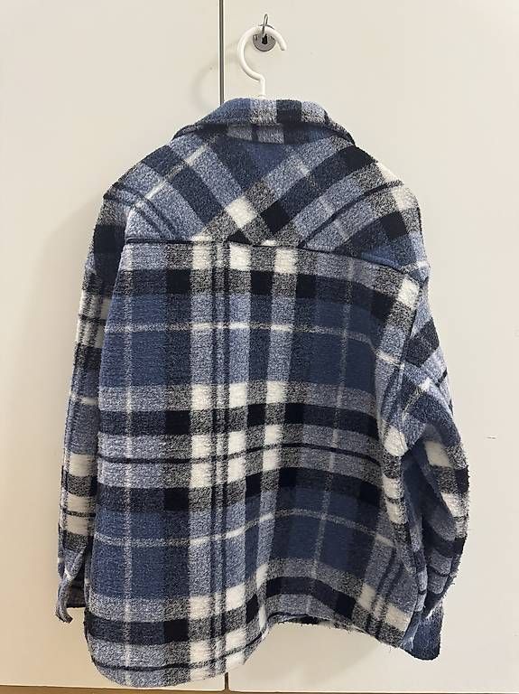 Vestes: Jacke Zara – D'occasion à Laufen par dur_6vym 1