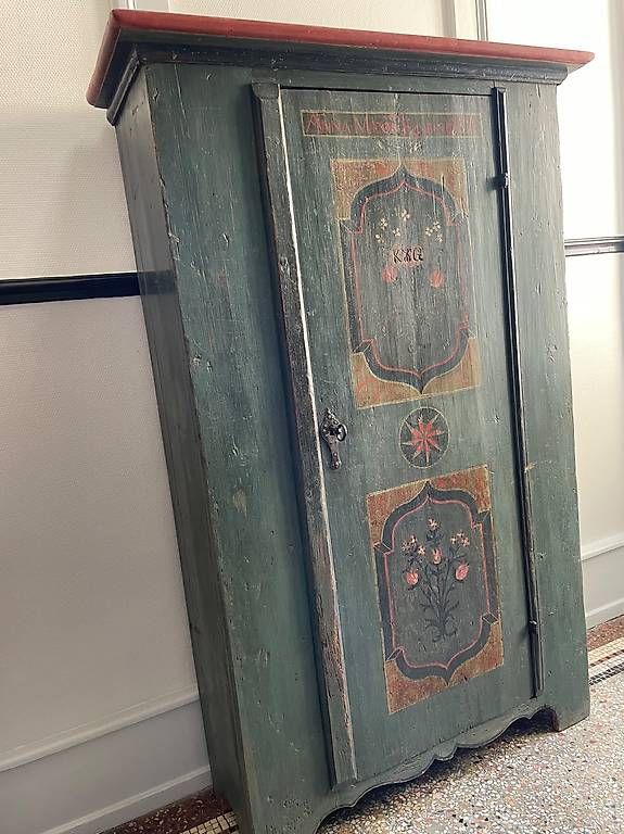 Armadi: Armoire peinte XVIII ème Suisse – Usato da Aigle venduto da Laurent1188