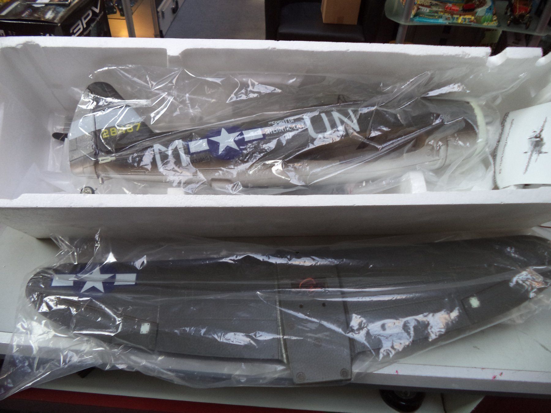 Modellismo RC: FMS PNP P-47 FIGHTER – Nuovo e nell'imballaggio originale da Rieden AG venduto da Wirth03 1