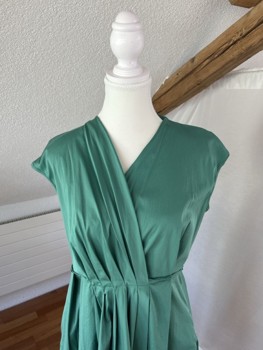 Max Mara Vestiti: Max Mara Kleid grün Gr. 38  – Usato da Kirchdorf BE venduto da Stella130 1