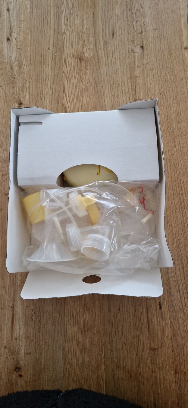 Medela Accessori per l’allattamento: Medela Mini Electric Plus Milchpumpe & Avent Set – Usato da Gerlafingen venduto da mcc0102 2