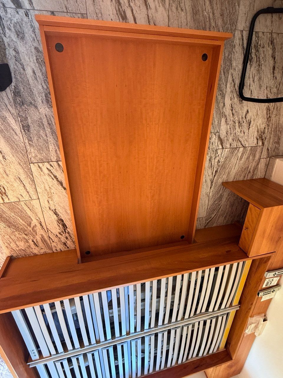 Letti: Elektrisches Queensize Bett BICO-flex Moderna-Superluxe – Usato da Uitikon Waldegg venduto da koc_k5j8 3