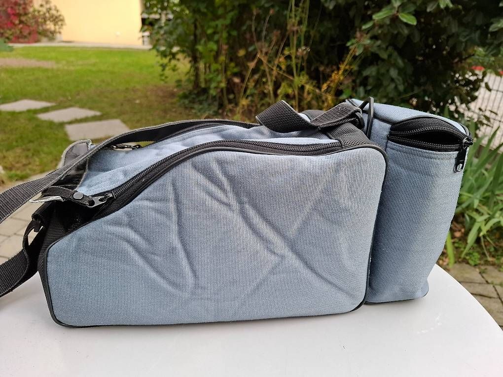 Taschen: sac pour caméra – Gebraucht aus Chêne-Bourg von lil_v66r