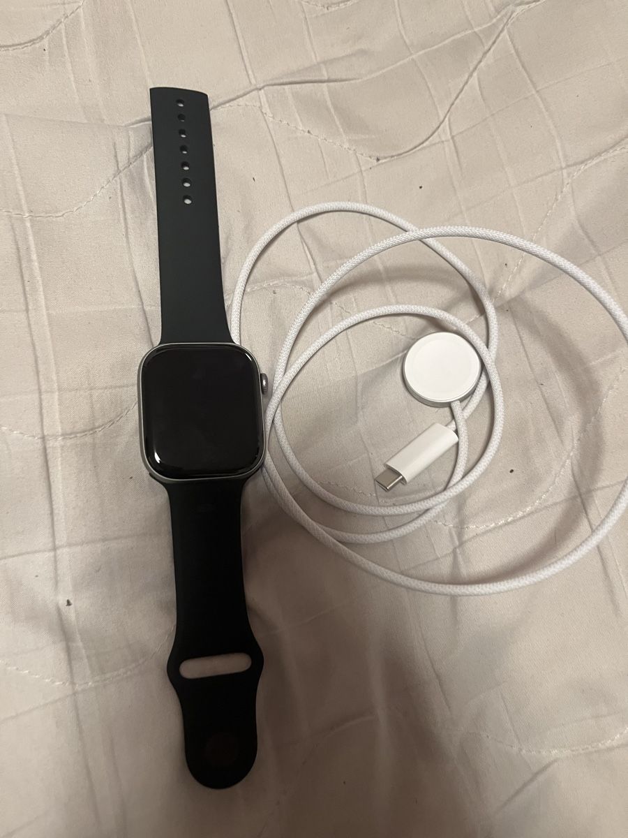 Apple Smartwatch: Apple Watch series 11 – Neuf (Voir description) à Buchs AG par dim_6c9l