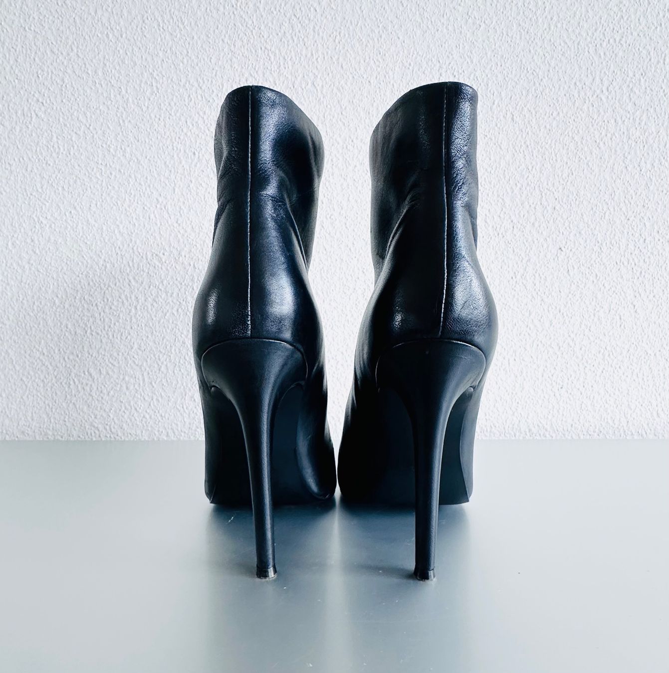 Damenschuhe: High Heel Boots black size 41 heel 13 cm – Gebraucht aus Zürich von smackpix 1