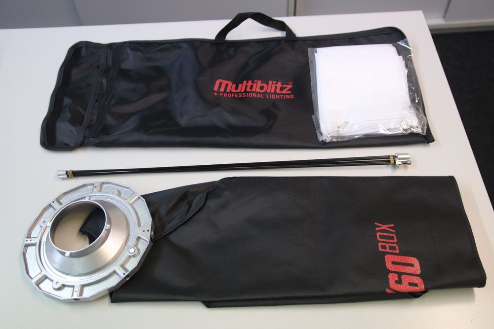 Multiblitz color dia-duplicator. Reproducteur de