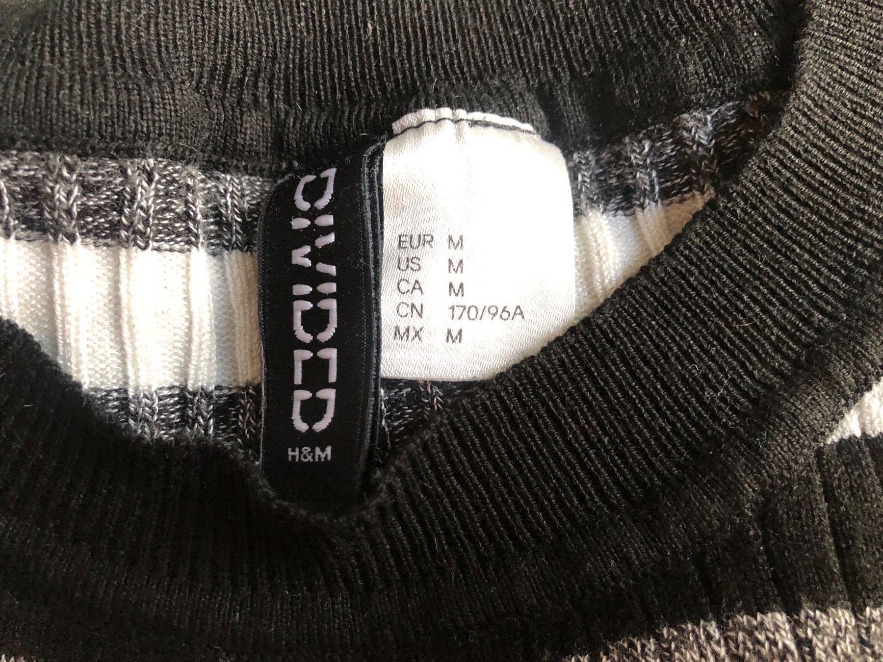 H&M Maglioni & Felpe: Pullover von H&M divided Grösse M – Usato da Zuerich venduto da Tozde 3