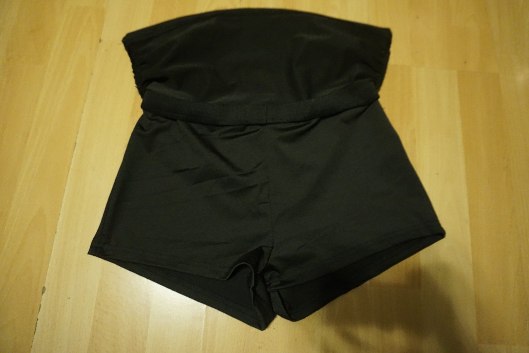 Kleiderpakete: Top und Shorts Gr.S – Gebraucht aus Zürich von einalemjena 3