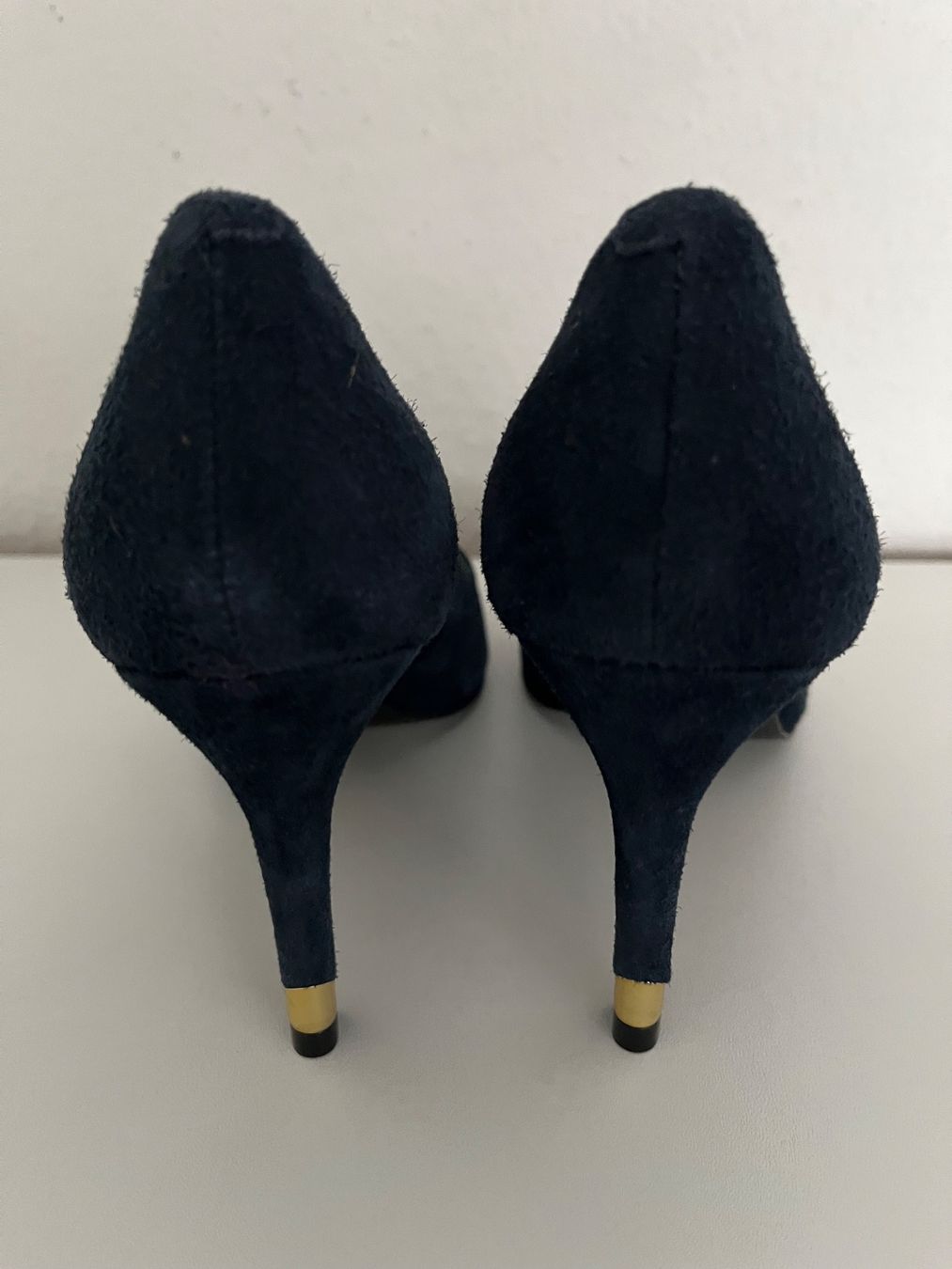 Scarpe da donna: Minelli Pumps, dunkelblaues Wildleder, Gr. 36, elegant – Nuovo (secondo la descrizione) da Rheinfelden venduto da cle_2jnb 4