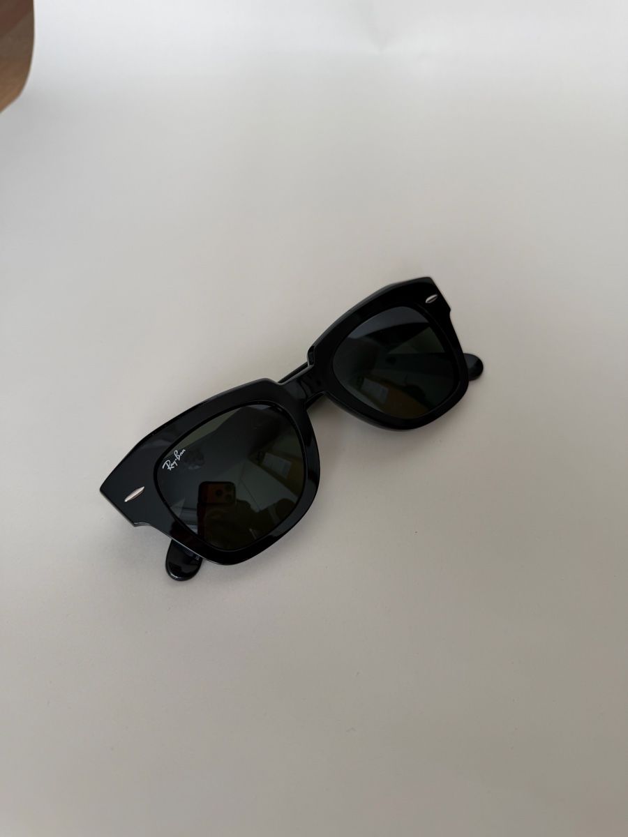 Ray-Ban Occhiali & Lenti: Ray Ban - Sonnenbrille  – Usato da luzern venduto da 1Merita 1