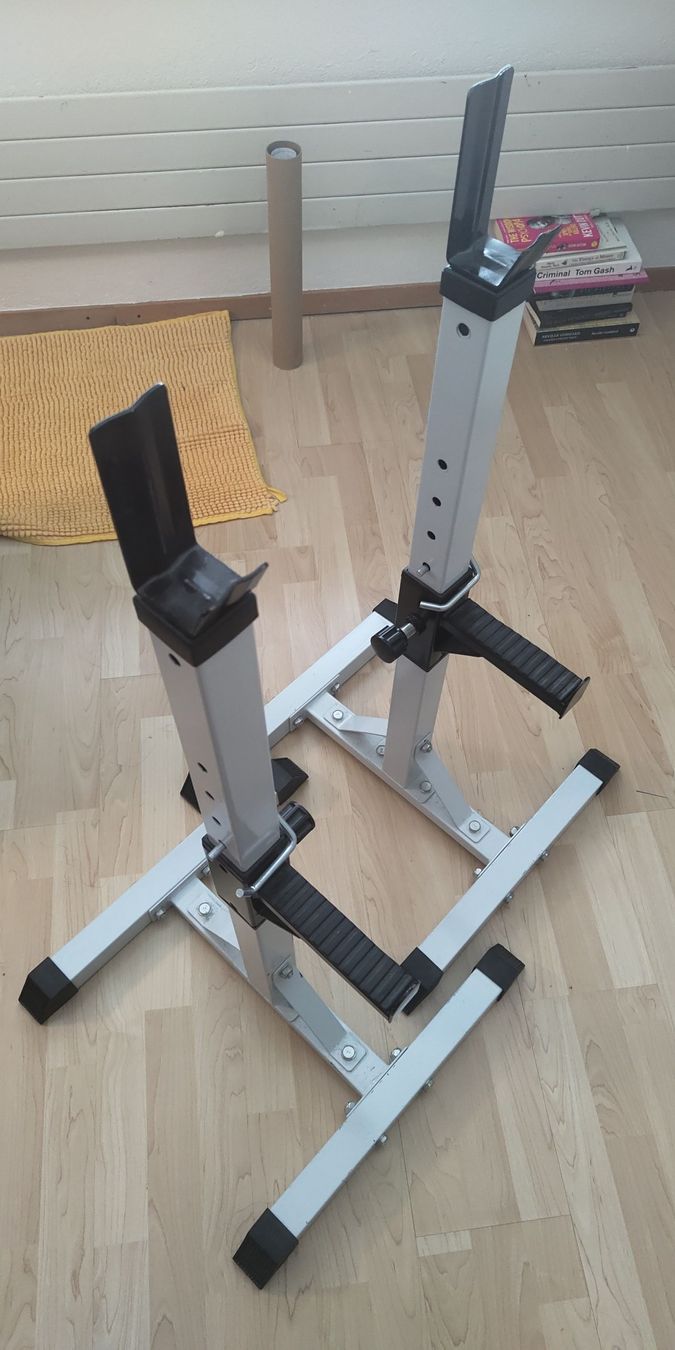 Hometrainer: Adjustable Squat Rack Stands | Home Gym Essential  – Gebraucht aus Thalwil von FridaChe