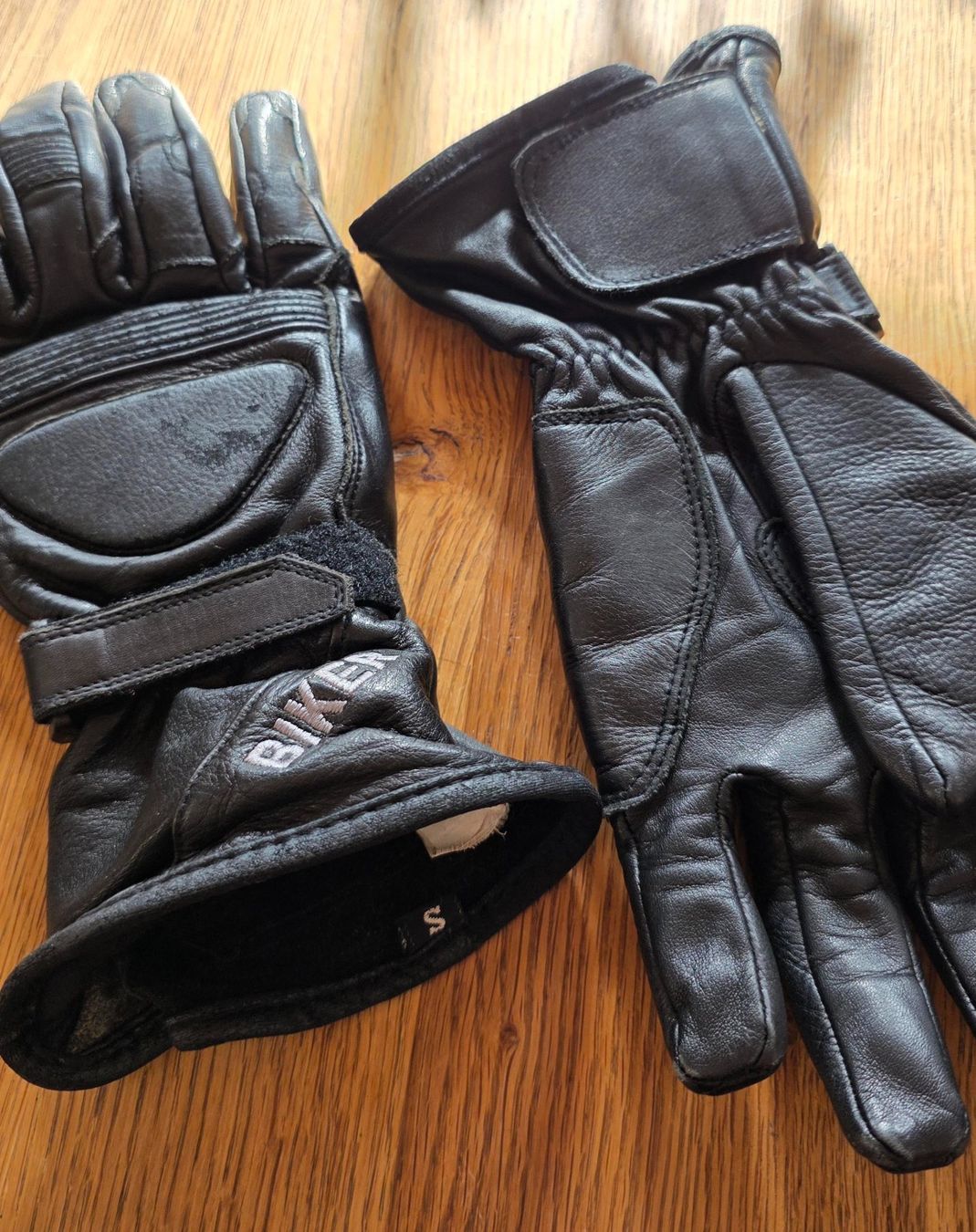 Guanti & manicotti: Motorradhandschuhe in Leder – Usato da Brunegg venduto da Lina1970 2