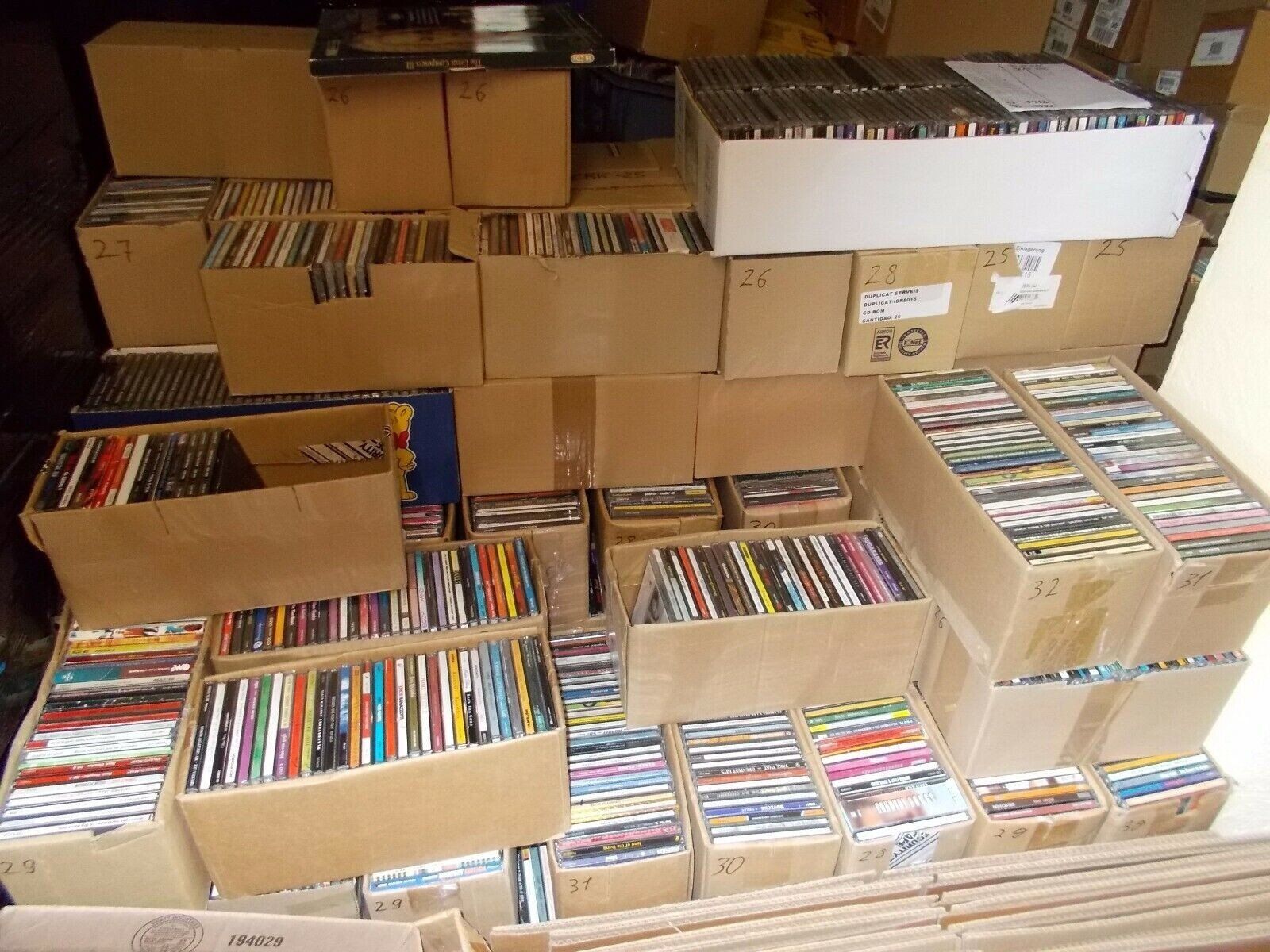 CD: CD - AUSVERKAUF, 500 Stück – Usato da Sessa venduto da discoverymedia