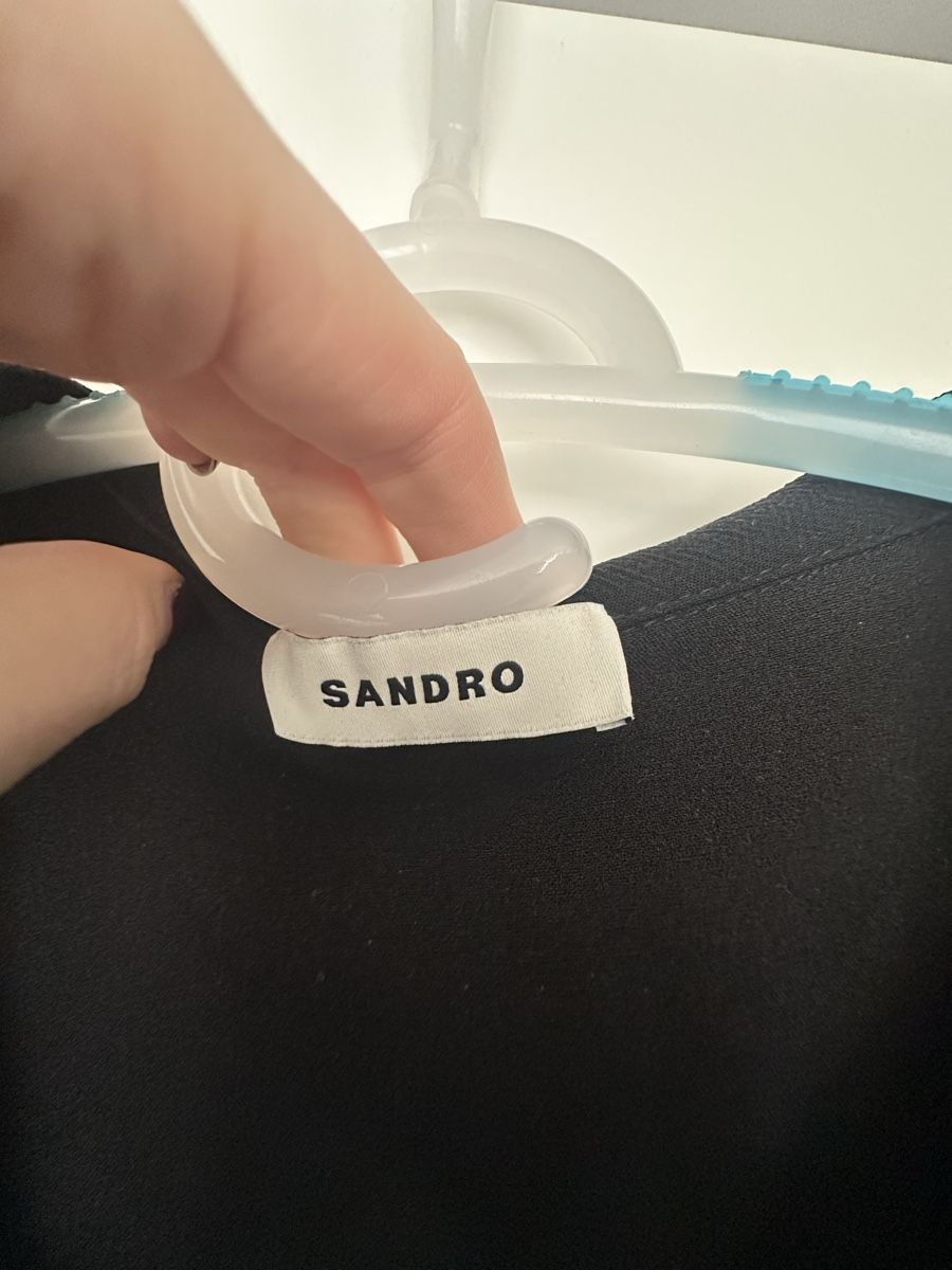 Sandro Vestiti: Schwarzes Kleid von Sandro Grösse 1 – Usato da Zürich venduto da Williams_77 1