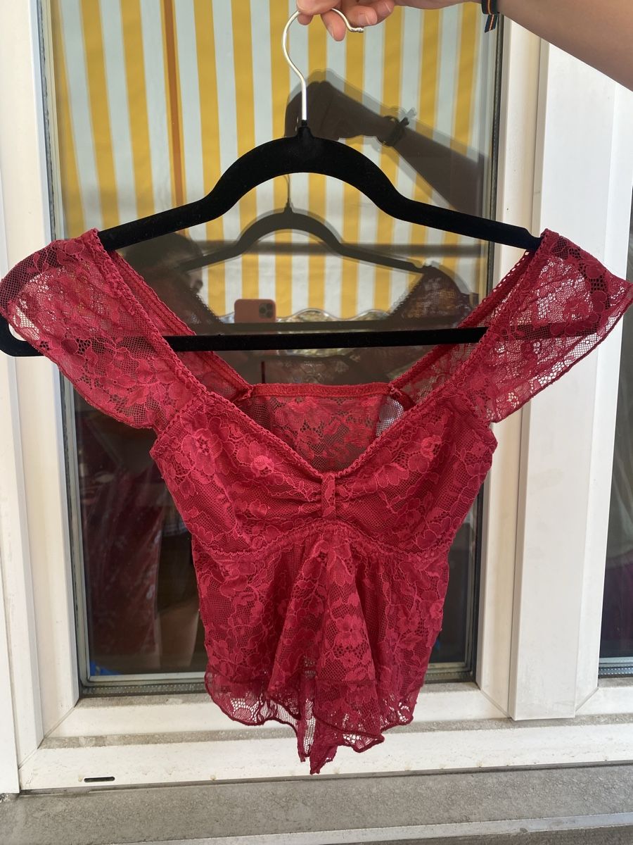 Shein Top: SHEIN top (XS) – Usato da Zürich venduto da spa_l5fv