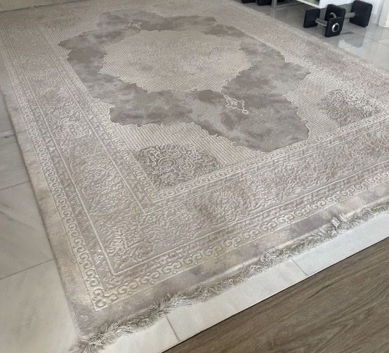 Tappeti: Eleganter Seide Teppich, grau - 190 x 295 cm, gebraucht – Usato da Bubikon venduto da nb_b8d9 2
