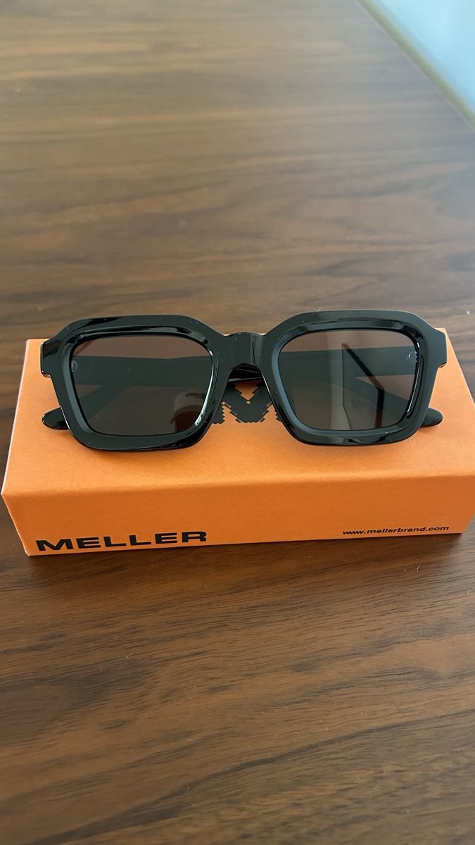 Brillen & Gläser: Meller Nayah All Black – Neu und originalverpackt aus Zürich von tobi8811