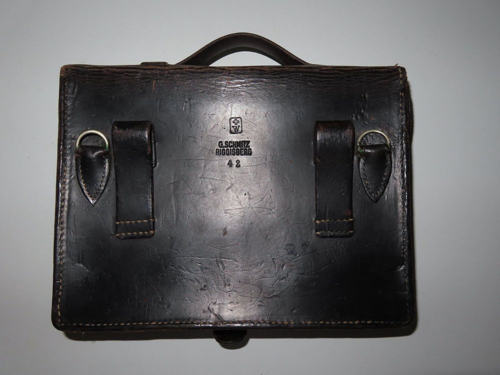 Schweizer Armee Sanitätstasche1942 2
