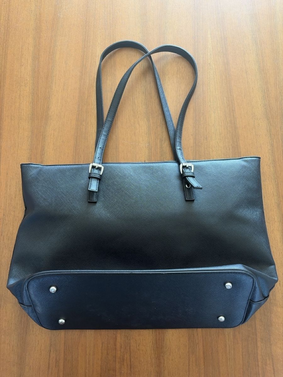 Borse da donna: Schwarze Handtasche – Usato da Dietikon venduto da me9_mh2j