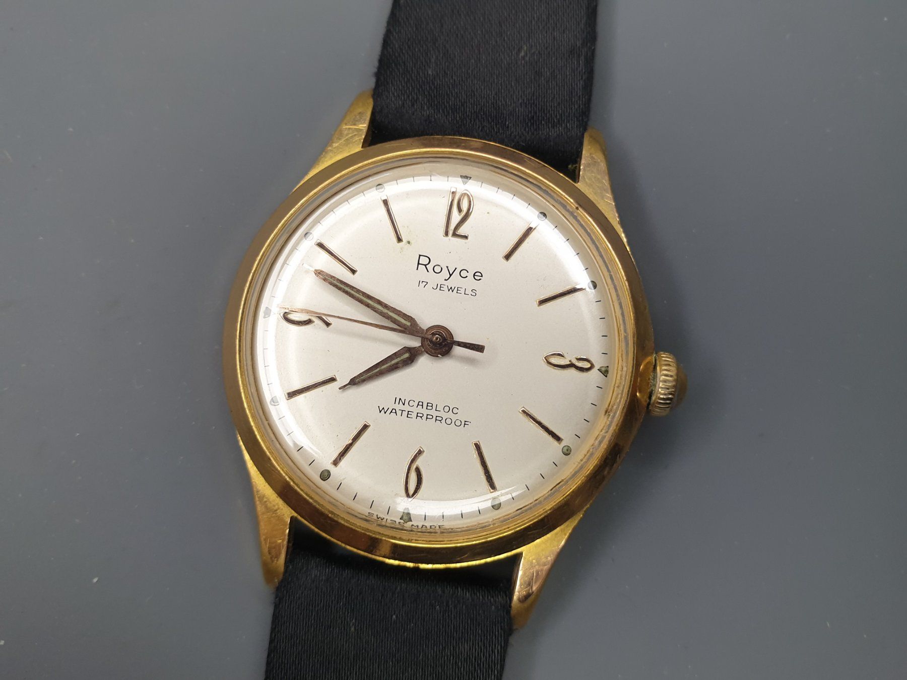 Montres: Royce - 33mm – D'occasion à Neyruz FR par Flyback