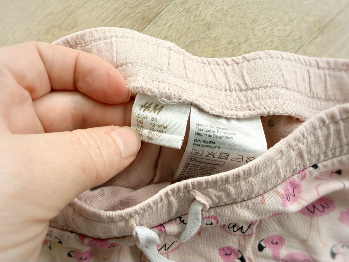 H&M Pantalons: 2 Baumwoll-Shorts Mädchen Gr. 86 – D'occasion à Eggenwil par Lissi82 3