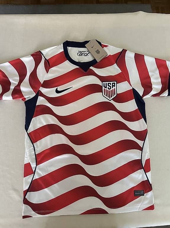 Leibchen & Hosen: USA Trikot – Gebraucht aus Birr von rob_d6wl