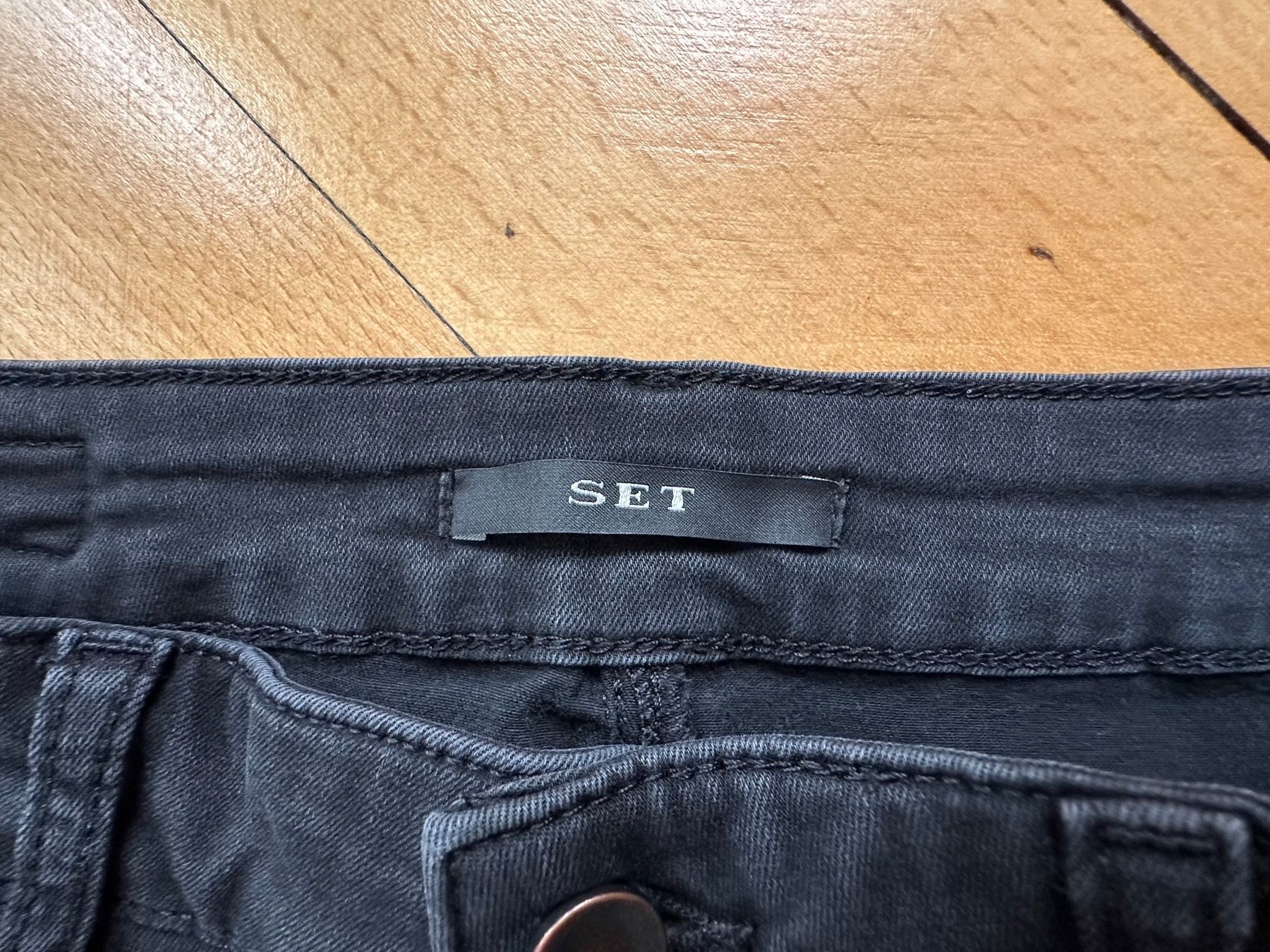Pantaloni: Schwarzgraue Jeans von Set Gr. 36 – Usato da Zürich venduto da MakasoZH 2