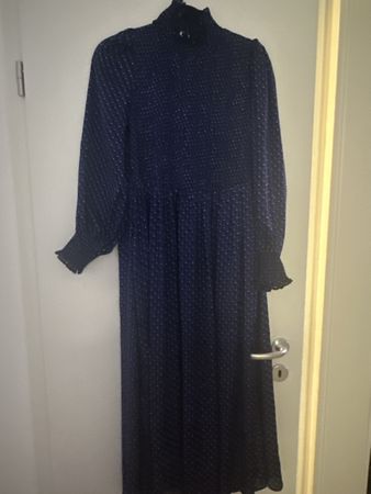 Robe Claudie Pierlot taille 1