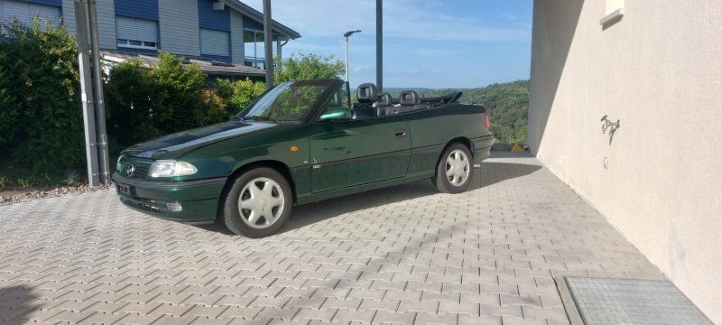 Opel Automobili: Opel Astra Caprio Bertone 1.8i 16V – Usato da Arboldswil venduto da Fritz1220 5