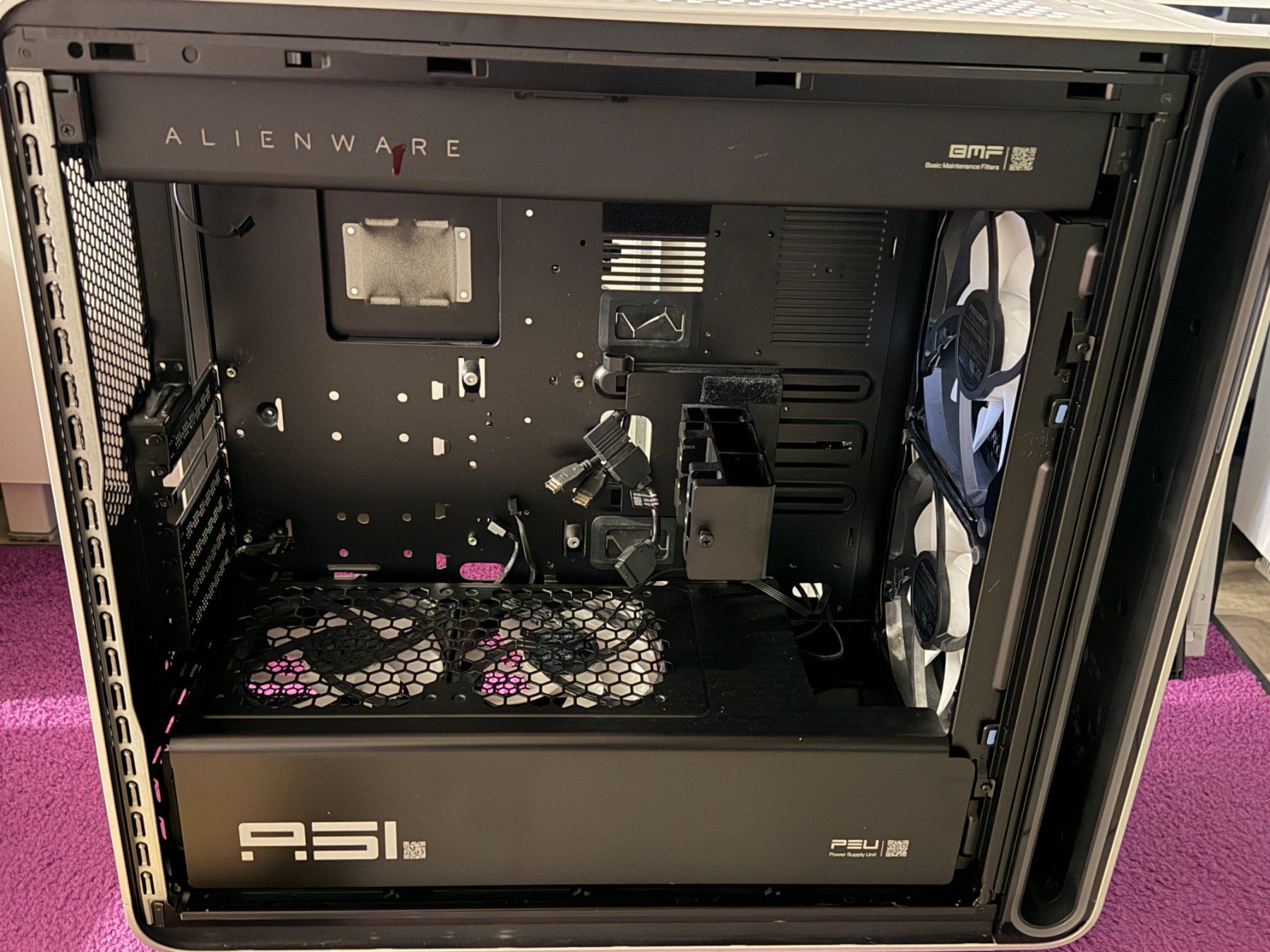 Dell Gehäuse: Alienware Area-51 Case – Gebraucht aus Galmiz von Vual 3