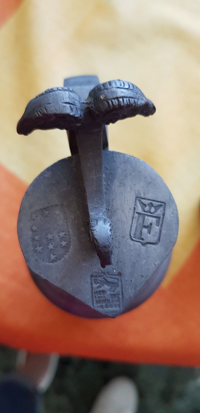 Carafes: Lot de channes en étain – D'occasion à Damvant par cysco-1 1
