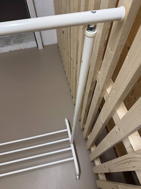 Guardaroba: Kleiderstange Gratis zum abholen – Usato da Kloten venduto da nab_287m 2
