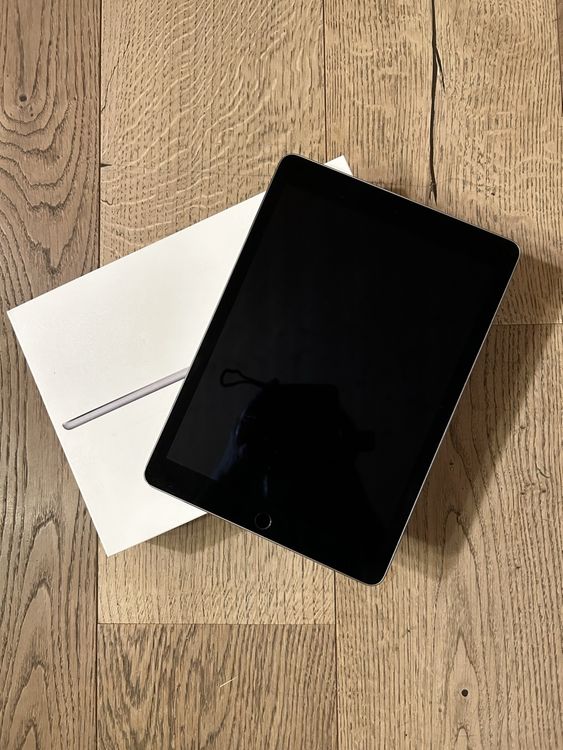 iPad Air 2 space gray 64 GB | Kaufen auf Ricardo