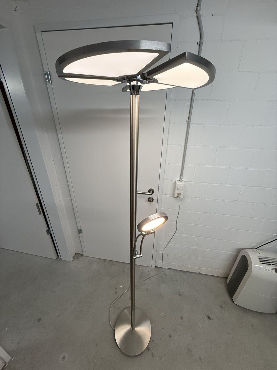Lampade: LED-Stehleuchte Artur Dimmbar. – Usato da Unterägeri venduto da Igl_92bz 4