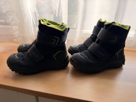 Zwei Paar Winterstiefel Superfit Grösse 31