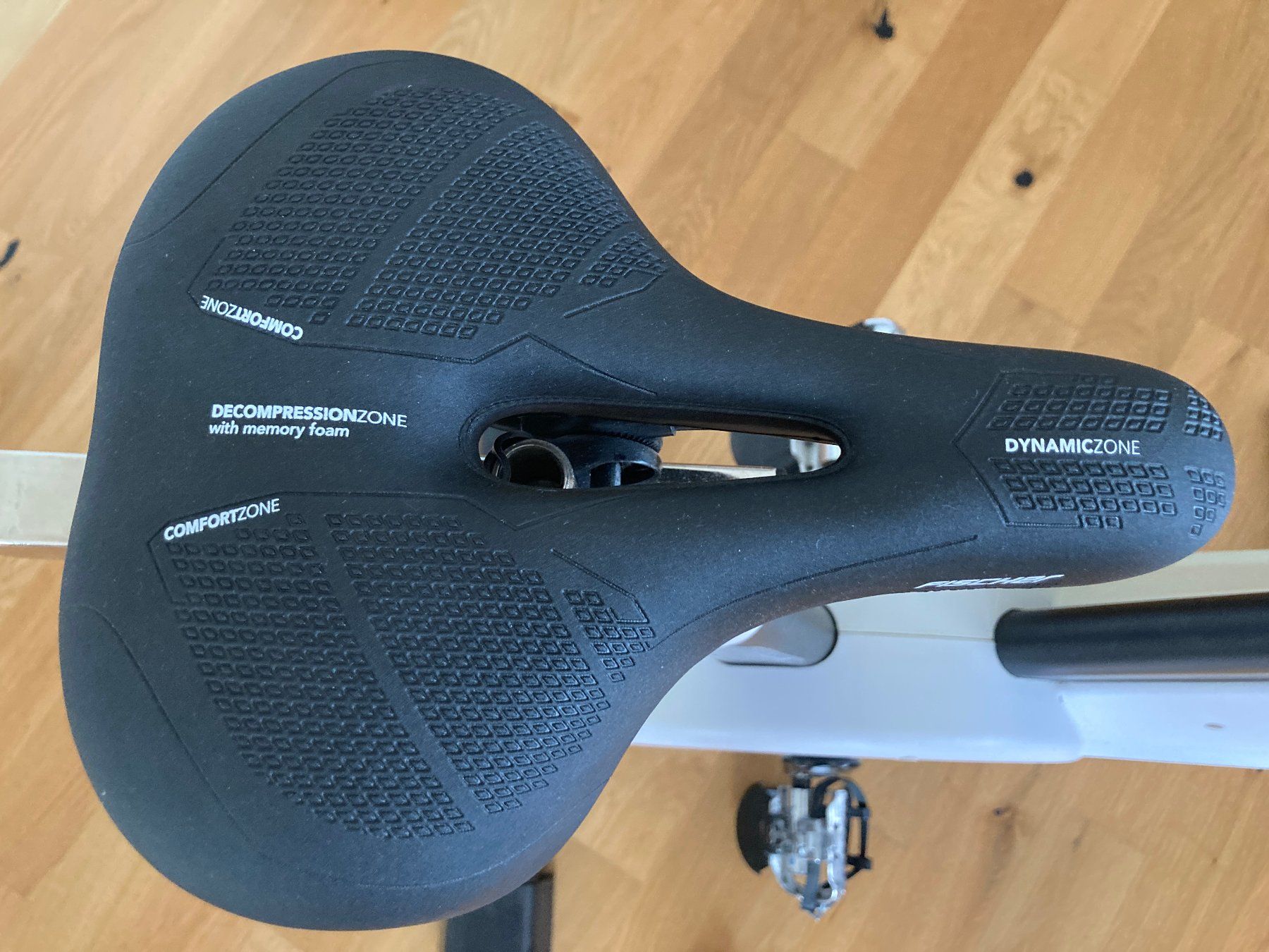 Aldi Hometrainer: Crane Indoor Bike weiss – Usato da Pfäffikon SZ venduto da ohayo 7