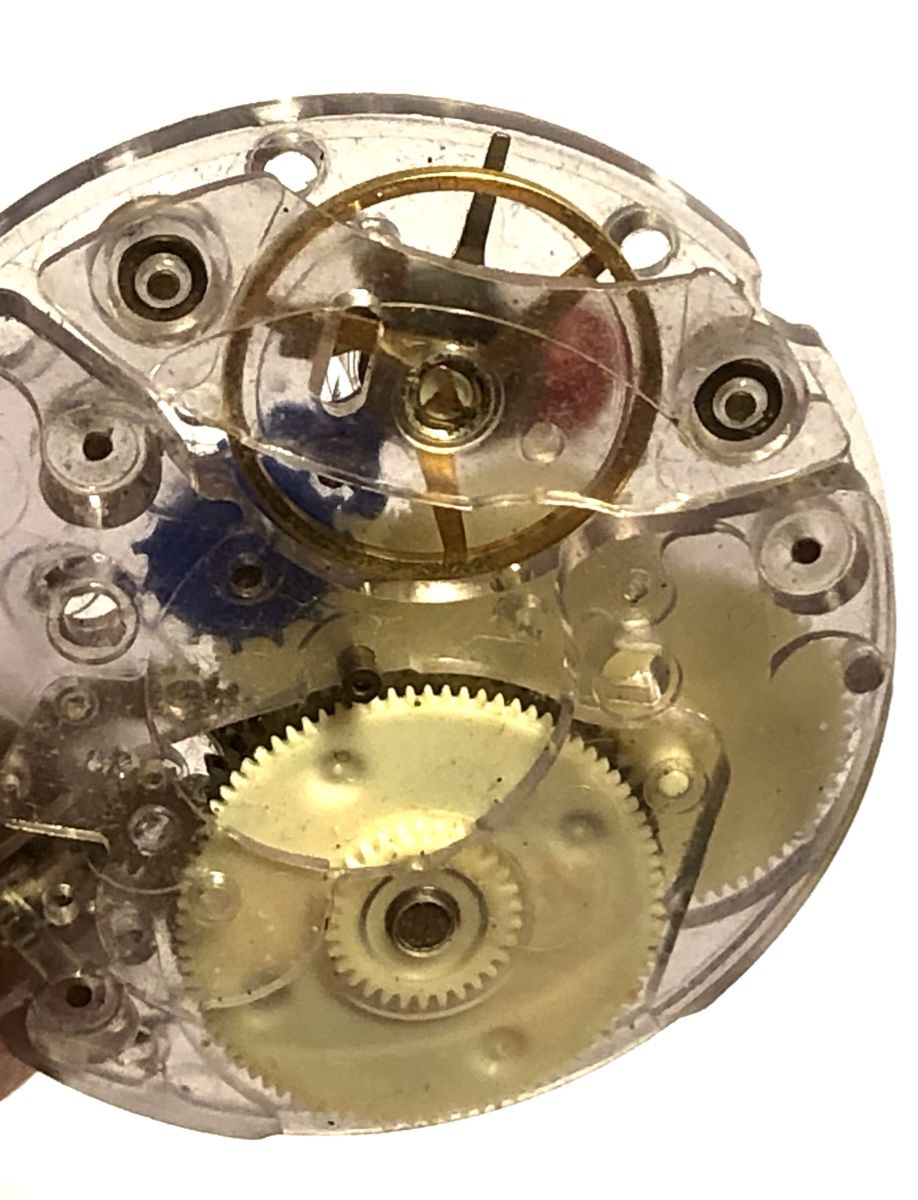 Tissot Uhren: Mouvement Tissot 2270 plastique – Defekt aus Cernier von Classic_Time 1