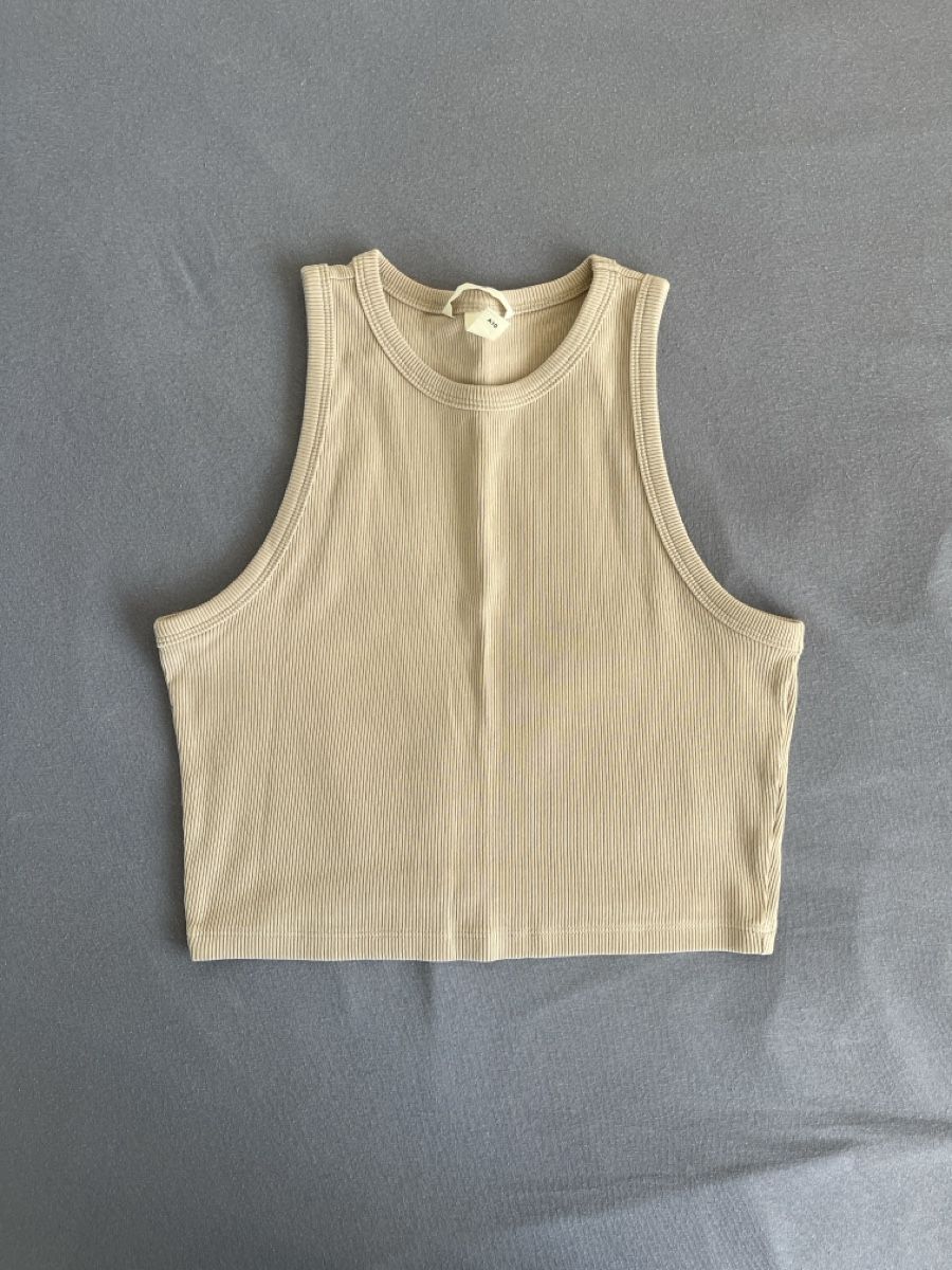 H&M Top: Haut beige – Nuovo (secondo la descrizione) da Genève venduto da giulia_almnn