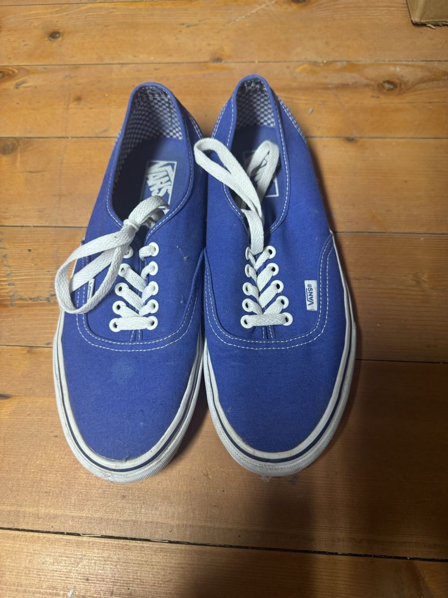 Vans Chaussures hommes: Vans 44 – D'occasion à Kirchberg BE par tim_gct2