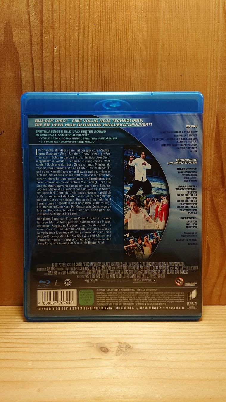 Tous les DVDs: KUNG FU HUSTLE Blu-Ray mit Stephen Chow – D'occasion à Wilderswil par Exebub 1