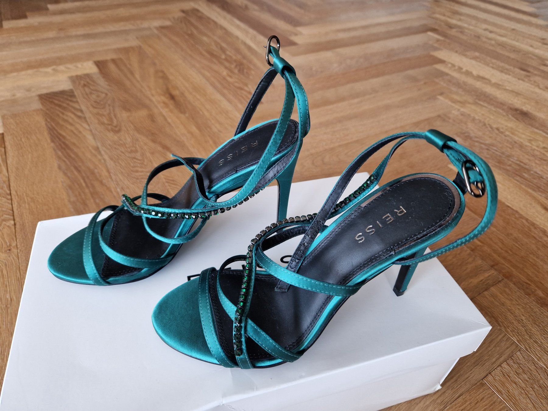 Scarpe da donna: NEW Reiss party sandals 37 – Nuovo e nell'imballaggio originale da Adliswil venduto da fashionholic