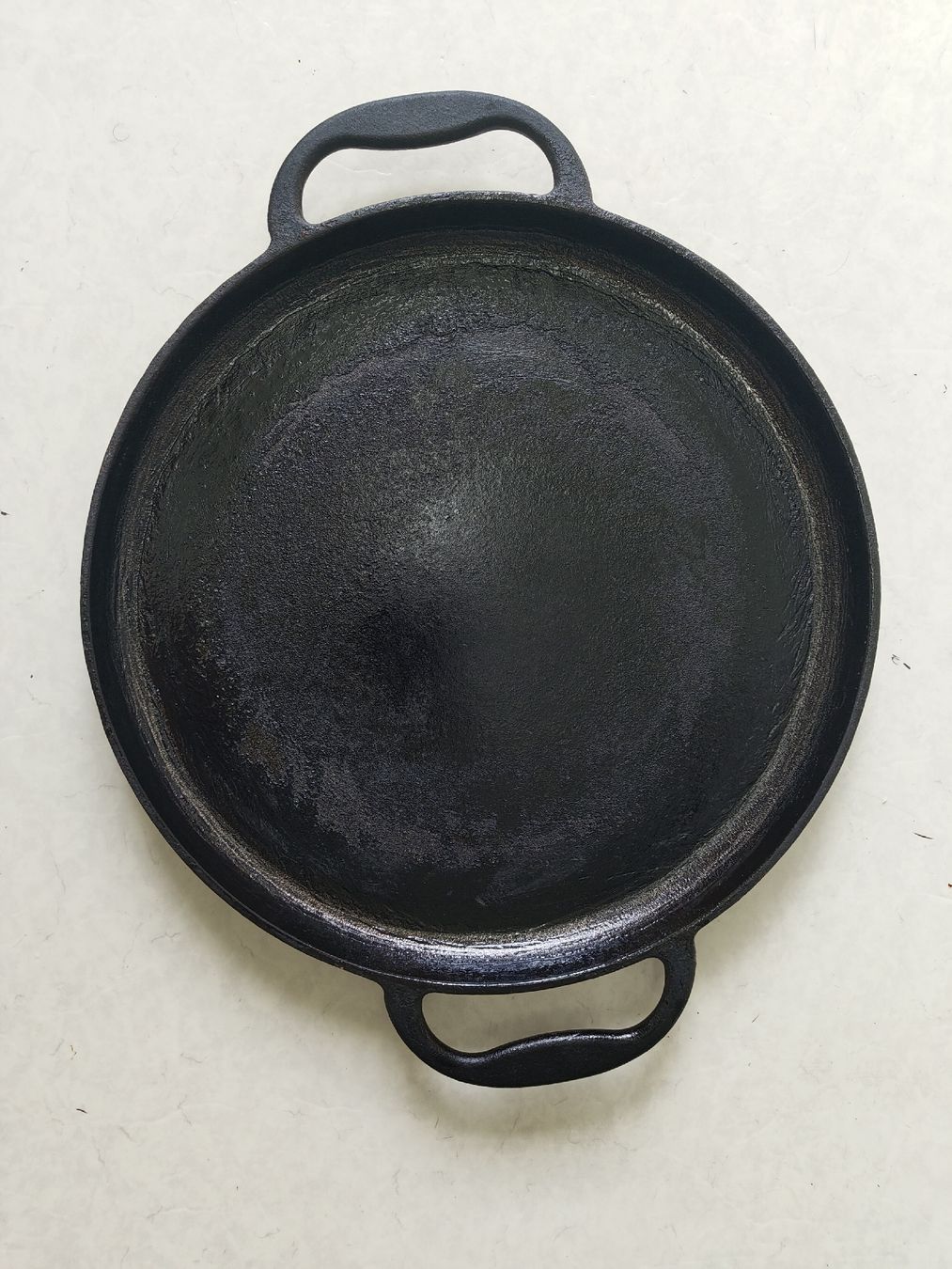 Padelle: Heavy Cast Iron pan - 35 cm Size – Usato da Glattbrugg venduto da har_jgc7