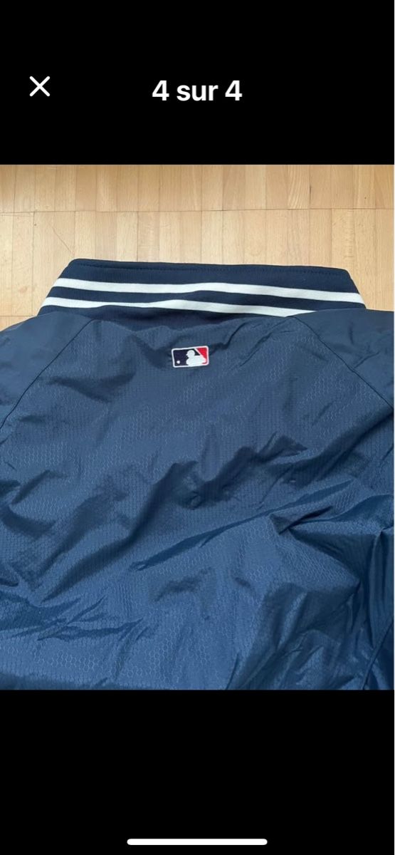 Giacche: Veste Yankees Majestic bleu – Usato da Boudry venduto da Askaone 3