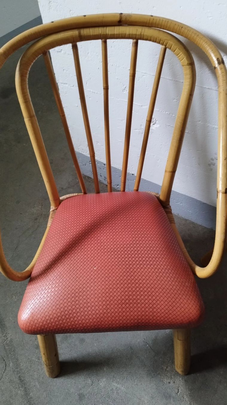 Set de table et chaises: Ensemble vintage rotin – D'occasion à Estavayer-le-lac par catherinelou 1