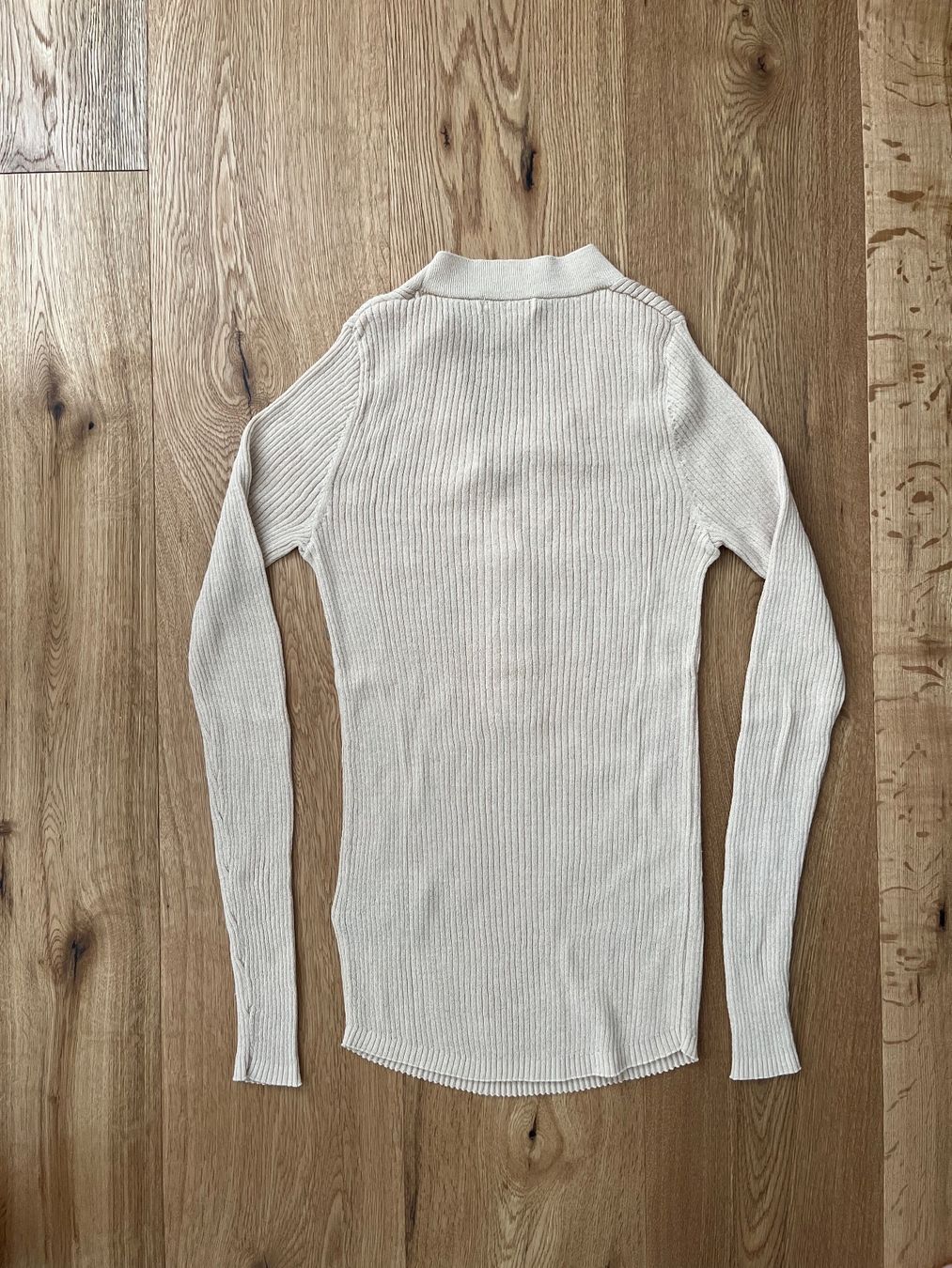H&M Top: H&M Geripptes Shirt, Gr. 38 – Usato da Interlaken venduto da fbnscl 2